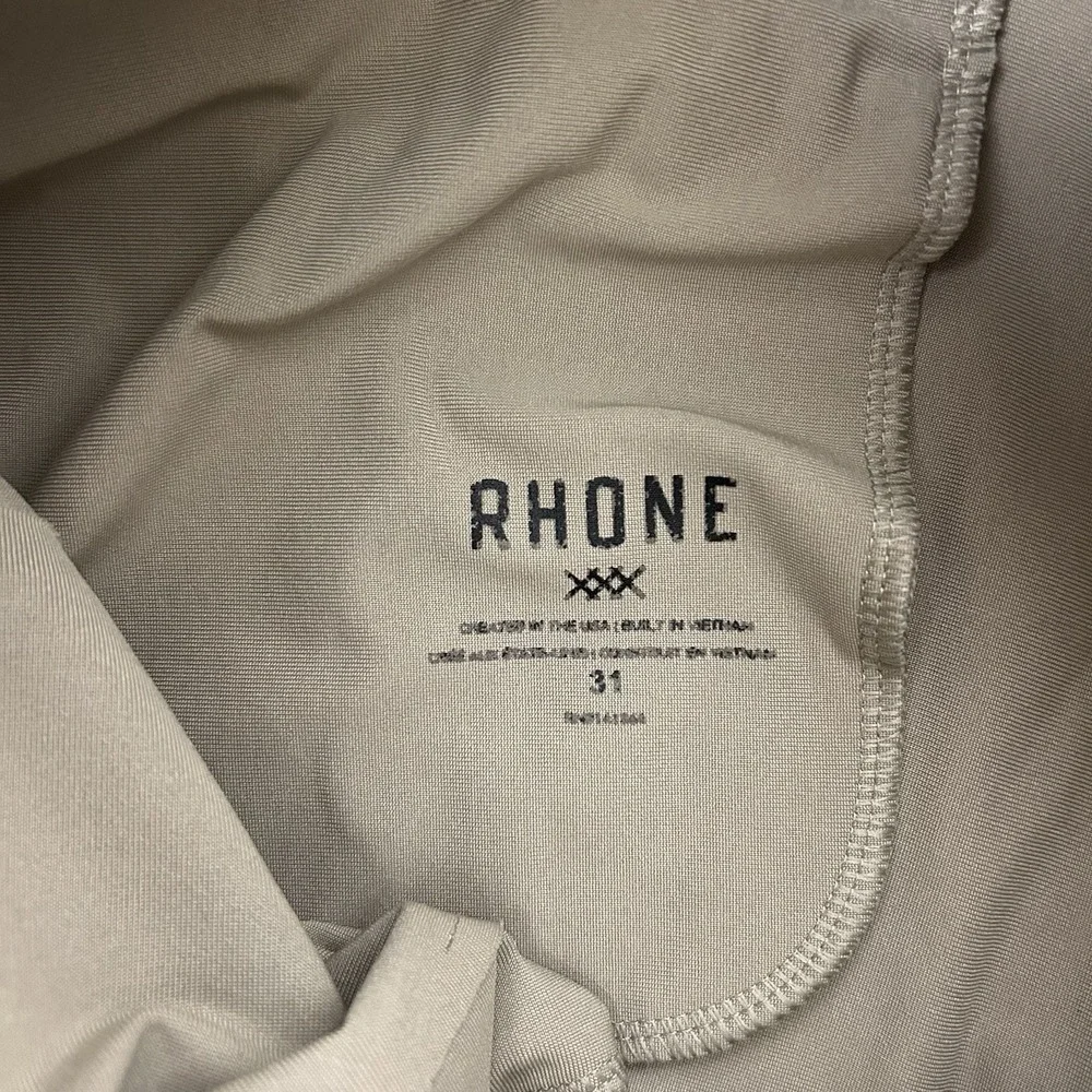 Rhone Commuter Pants 31x29 Beige Slim Fit Golf Stretch Performance Casual‎ *Flaw